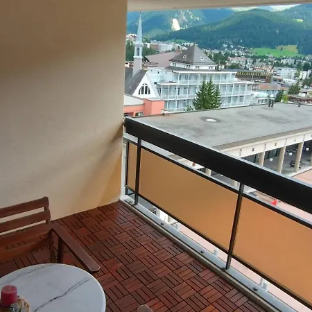 - Swimming Pool Available 公寓式酒店 达沃斯
